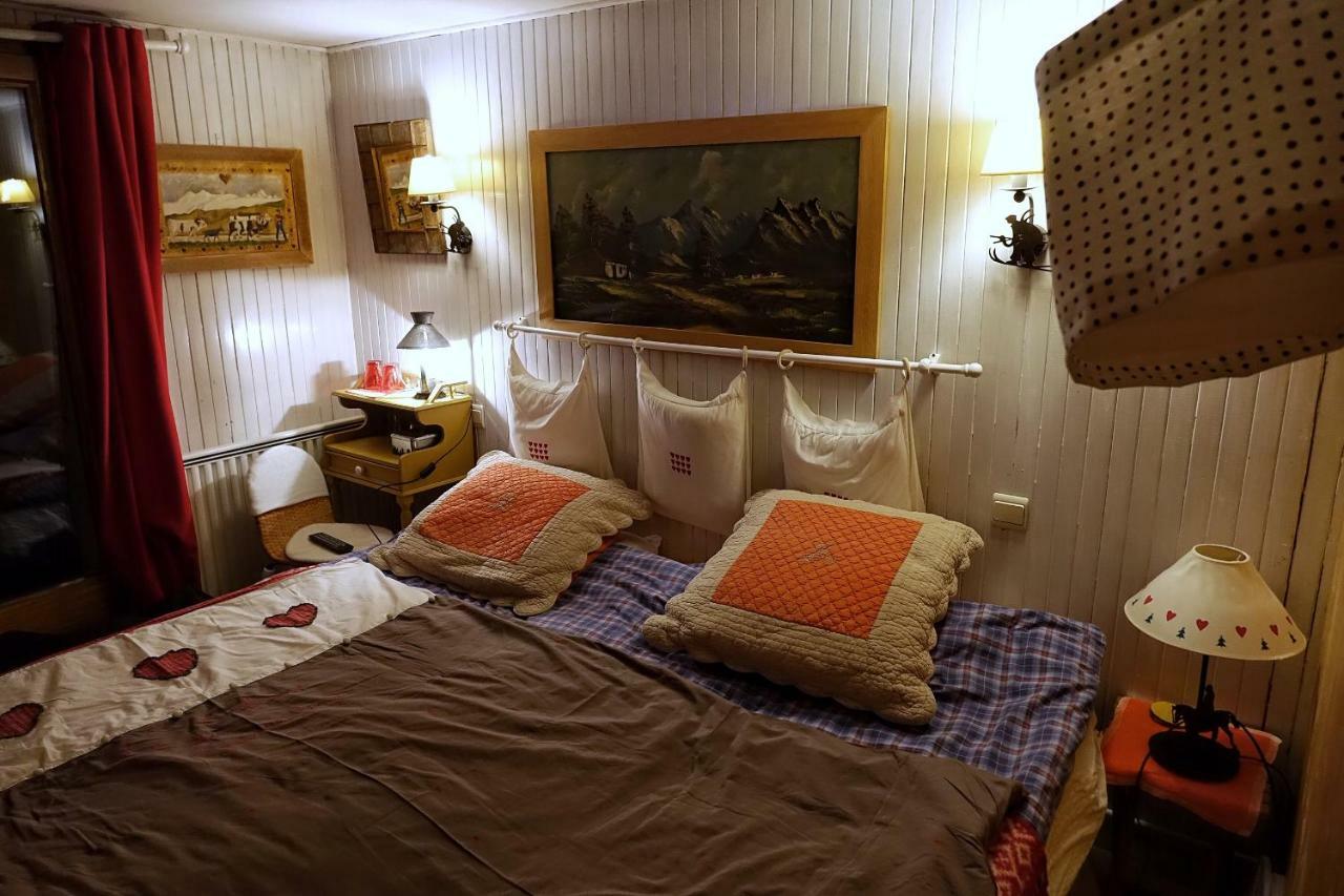 莱苏什Chalet De Pascaline住宿加早餐旅馆 外观 照片